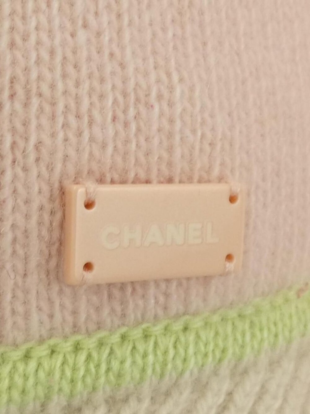 Chanel Ensemble Sets Pink - Picture 9 of 9